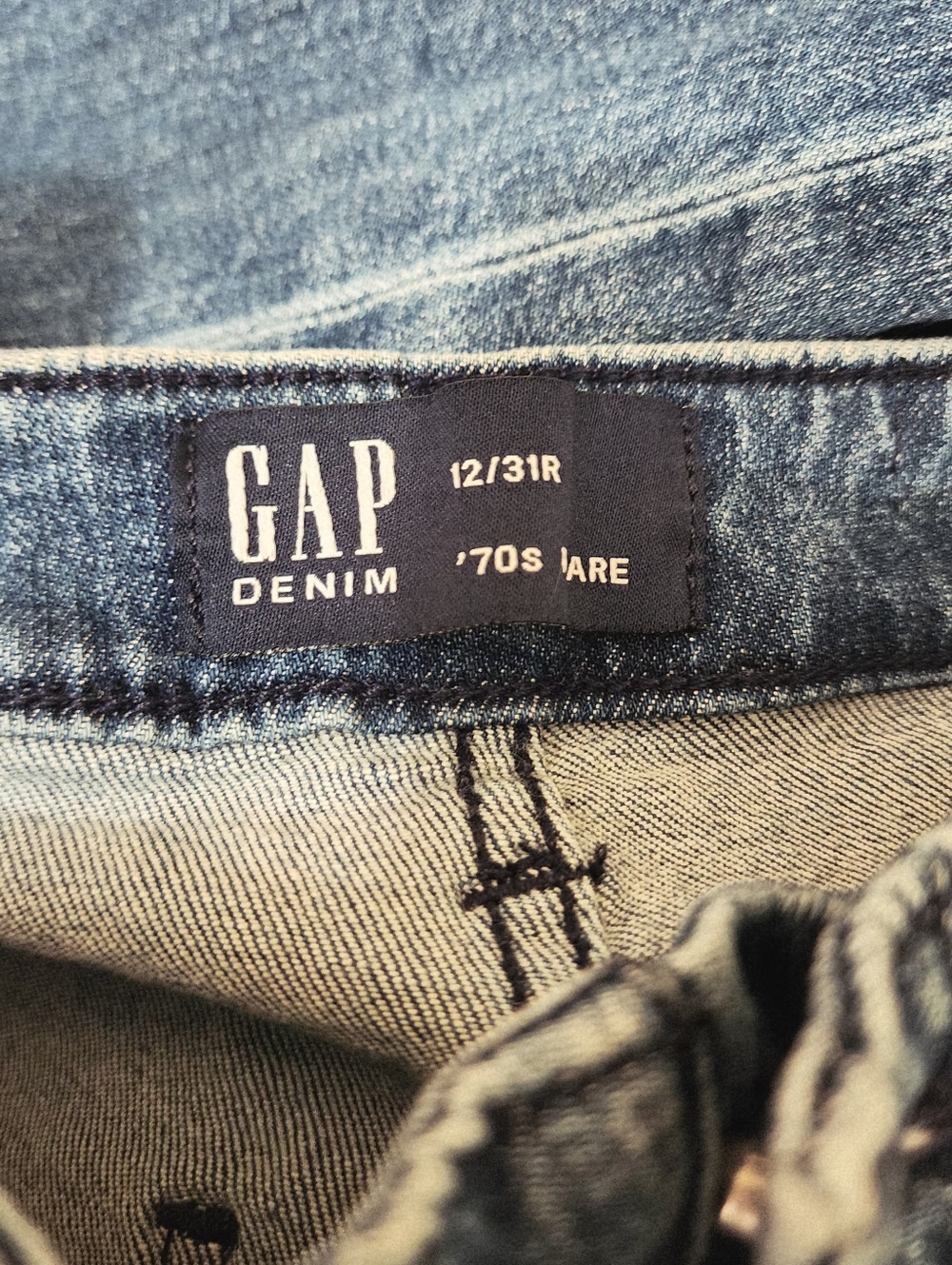 Gap 70s Flare High Rise Sailor Jeans Blue Denim Button Front 12/31R - Picture 16 of 16